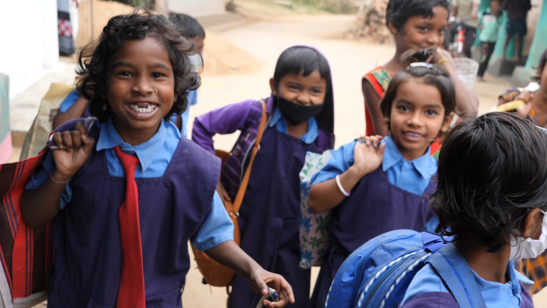 rural-india-Children-laughing